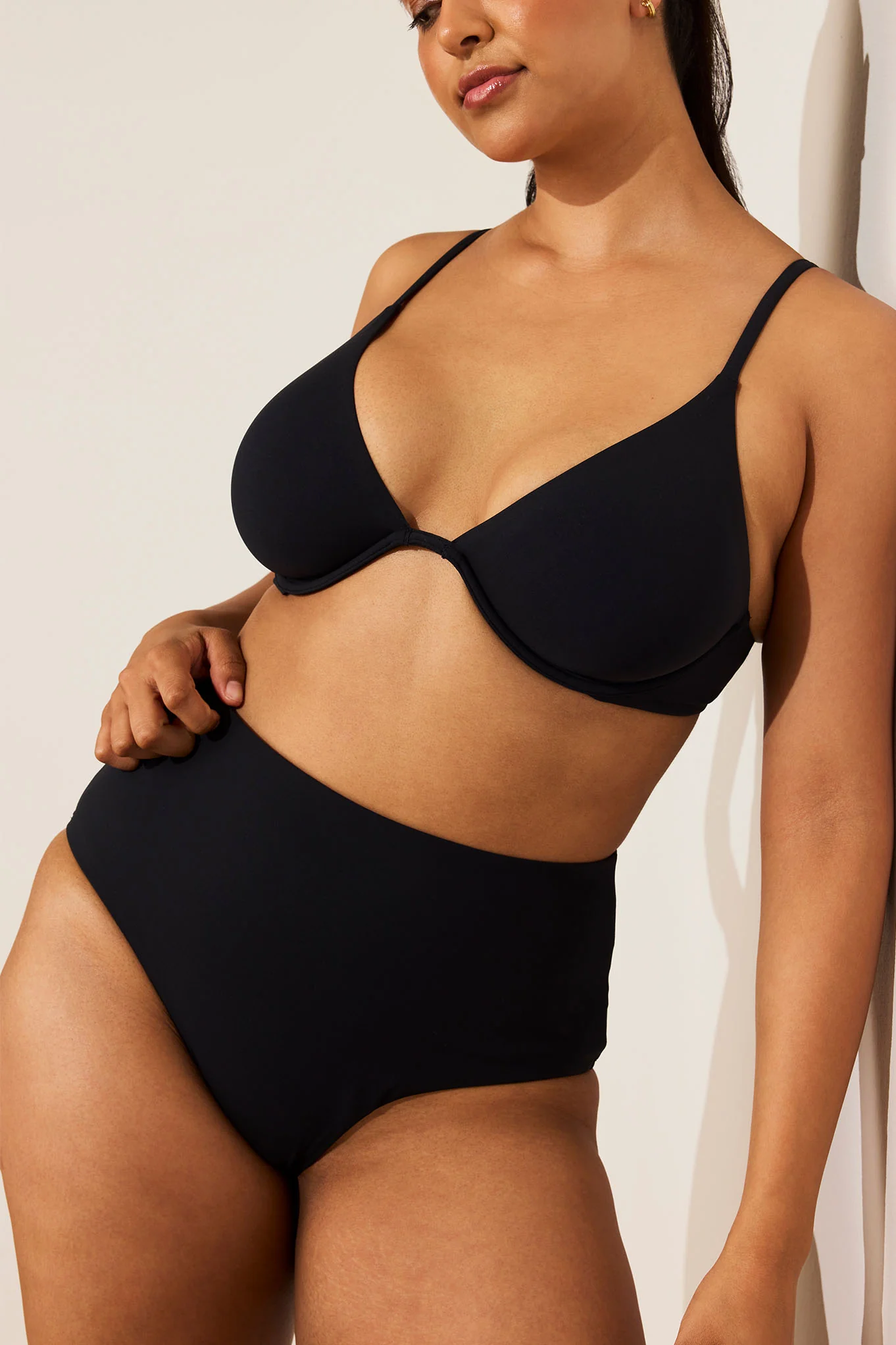 Swim Plunge Top in Black - Image 5